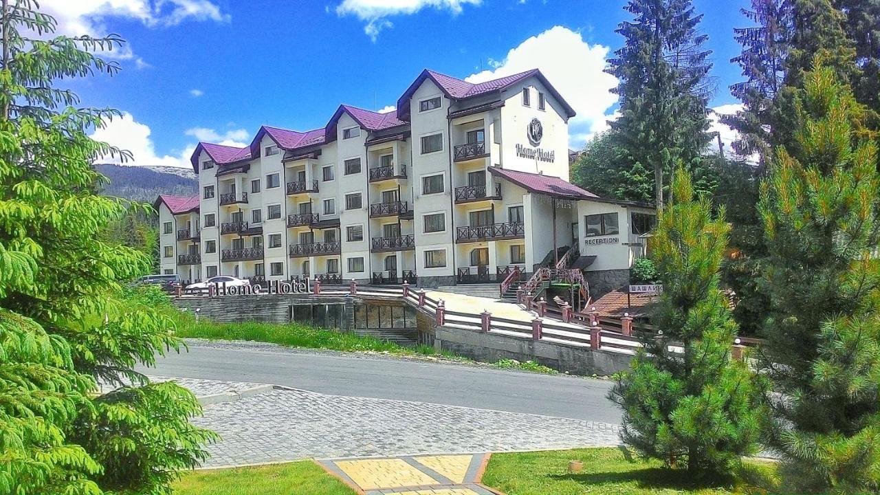 Home Hotel Bukovel Eksteriør billede