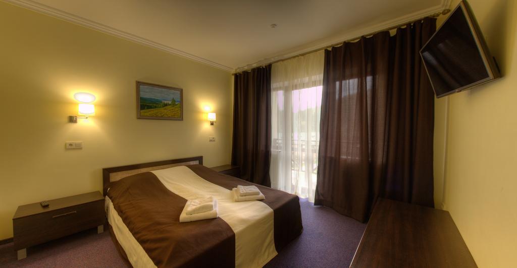 Home Hotel Bukovel Eksteriør billede