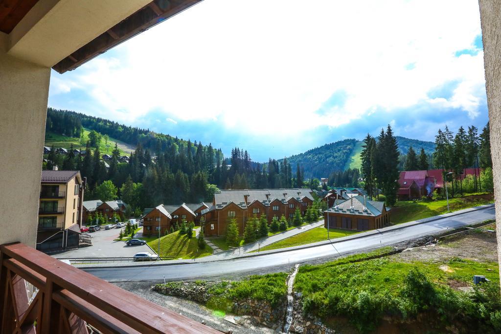 Home Hotel Bukovel Eksteriør billede