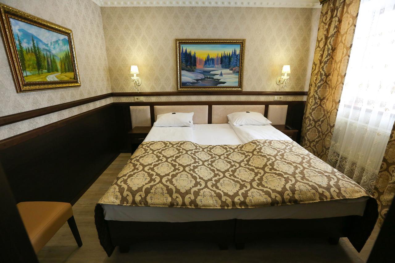 Home Hotel Bukovel Eksteriør billede