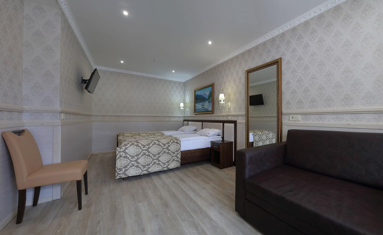 Home Hotel Bukovel Eksteriør billede